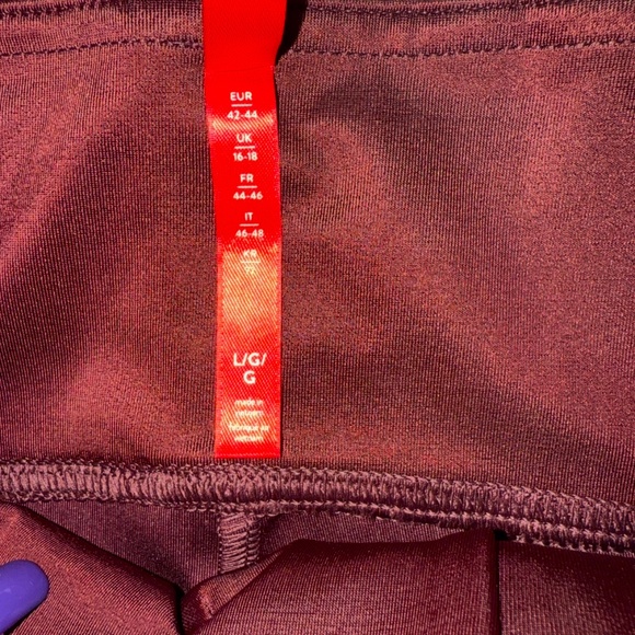 SPANXshape Women's Faux Patent Leather Leggings Burgundy Ruby High Rise L NWT - Picture 11 of 16